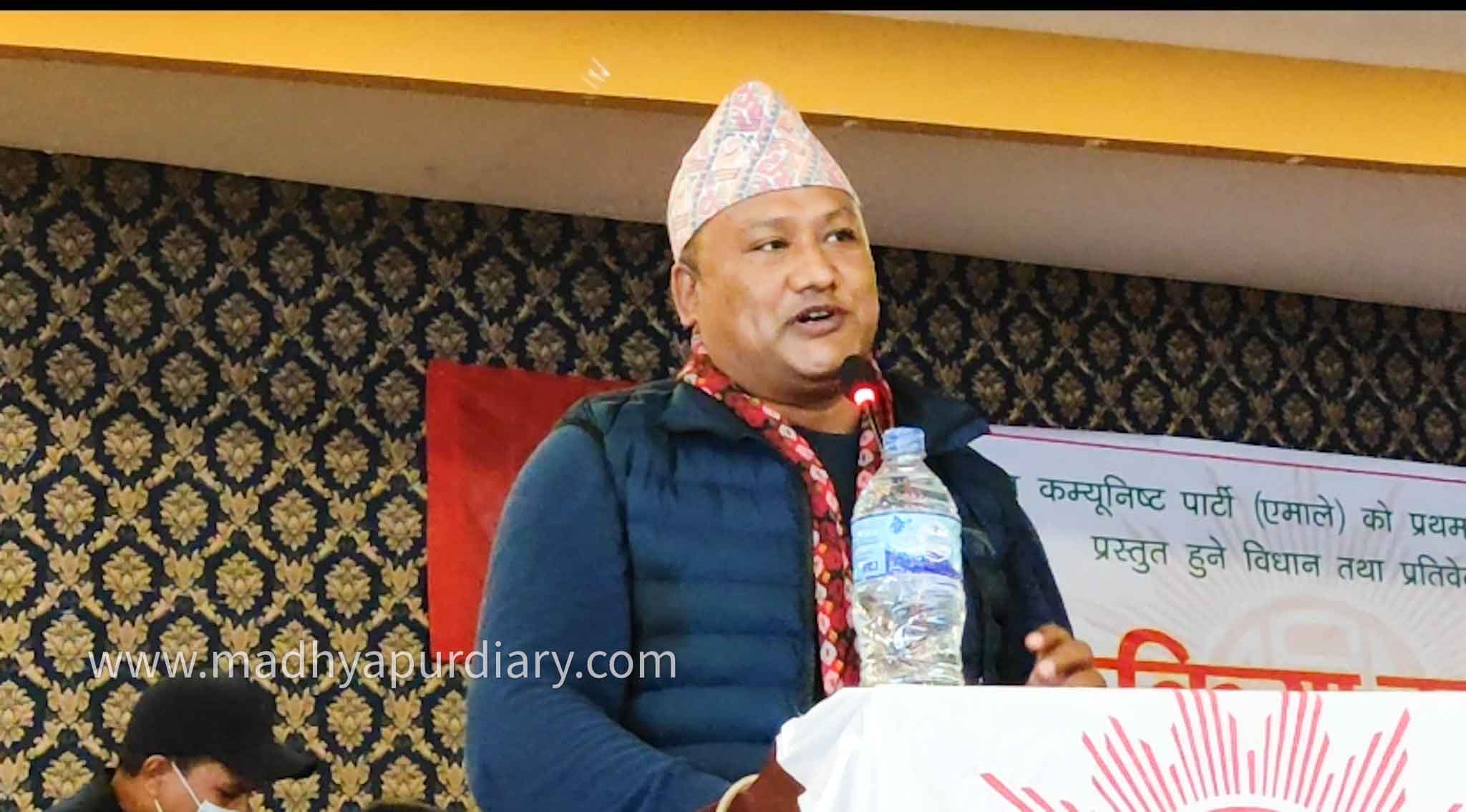 मथिनपा प्रमुख मदन सुन्दर श्रेष्ठ